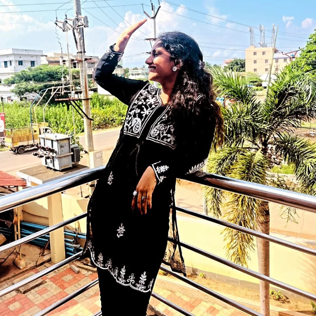 Balcony black outfit shielding sun
